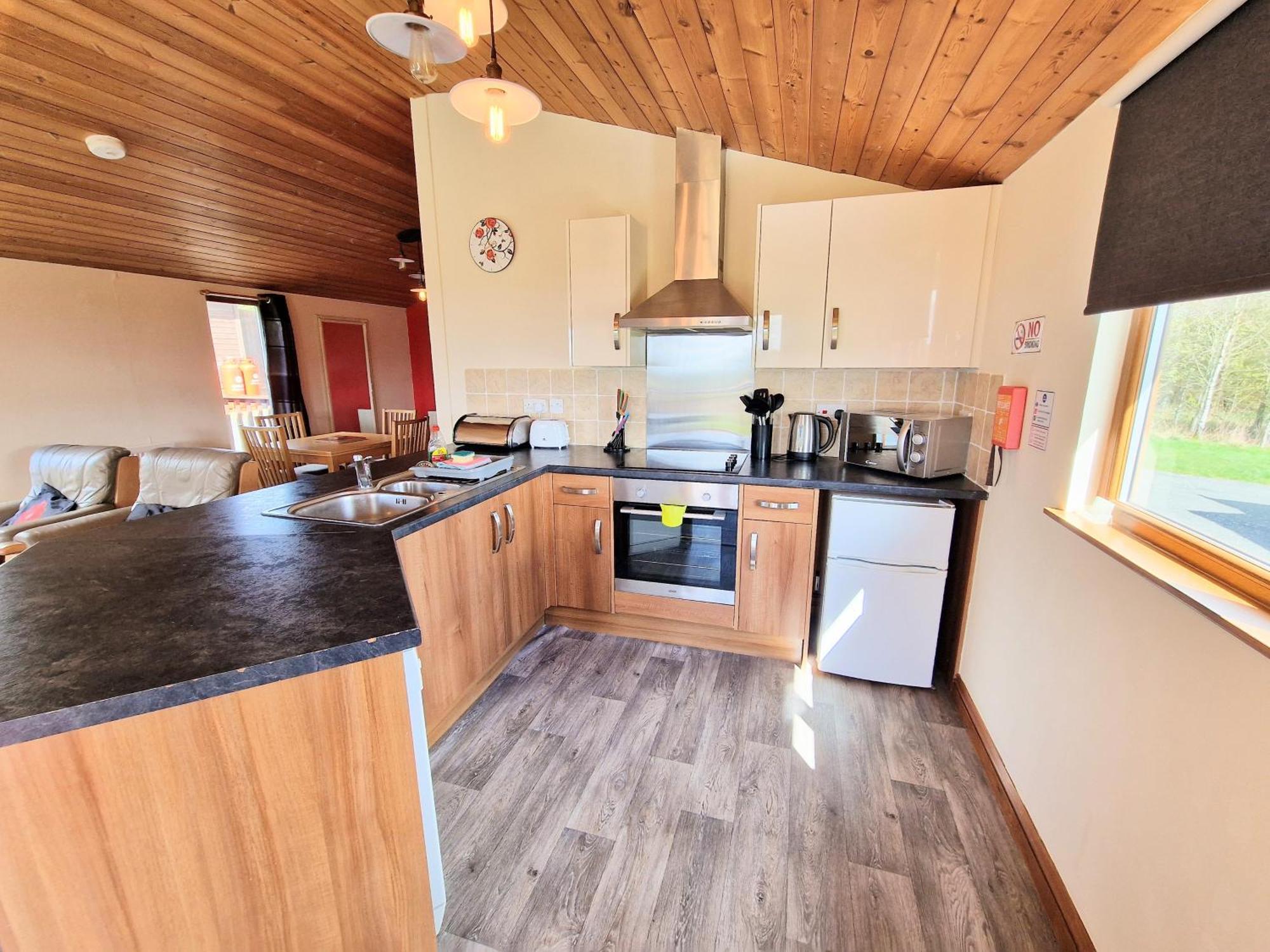 Вилла Lomond 4 With Private Hot Tub - Fife - Loch Leven - Lomond Hills Kelty Экстерьер фото
