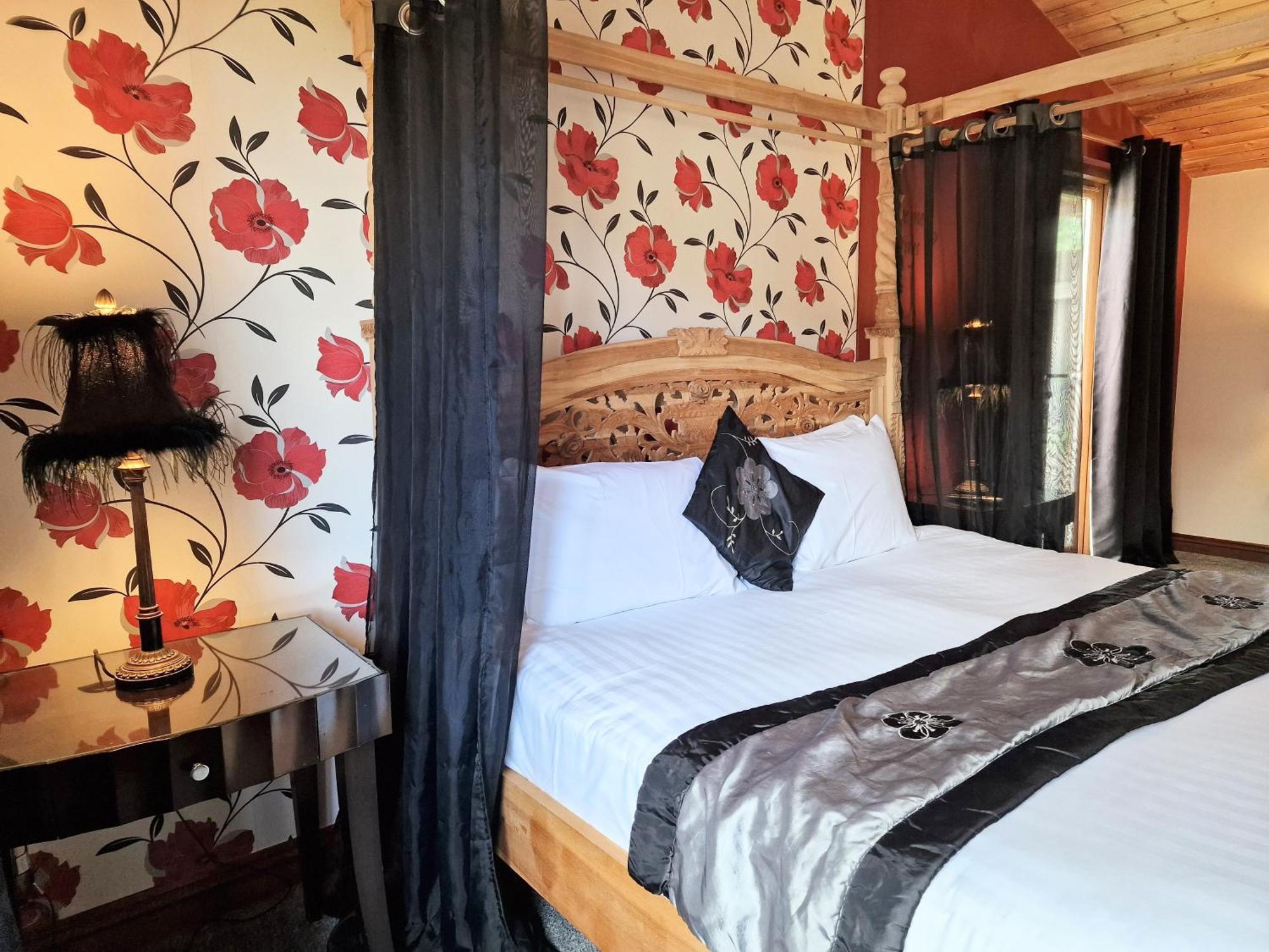 Вилла Lomond 4 With Private Hot Tub - Fife - Loch Leven - Lomond Hills Kelty Экстерьер фото